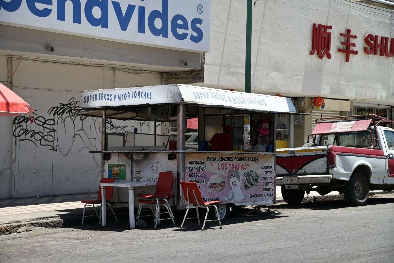 exhortan-a-vendedores-ambulantes-a-tramitar-su-permiso