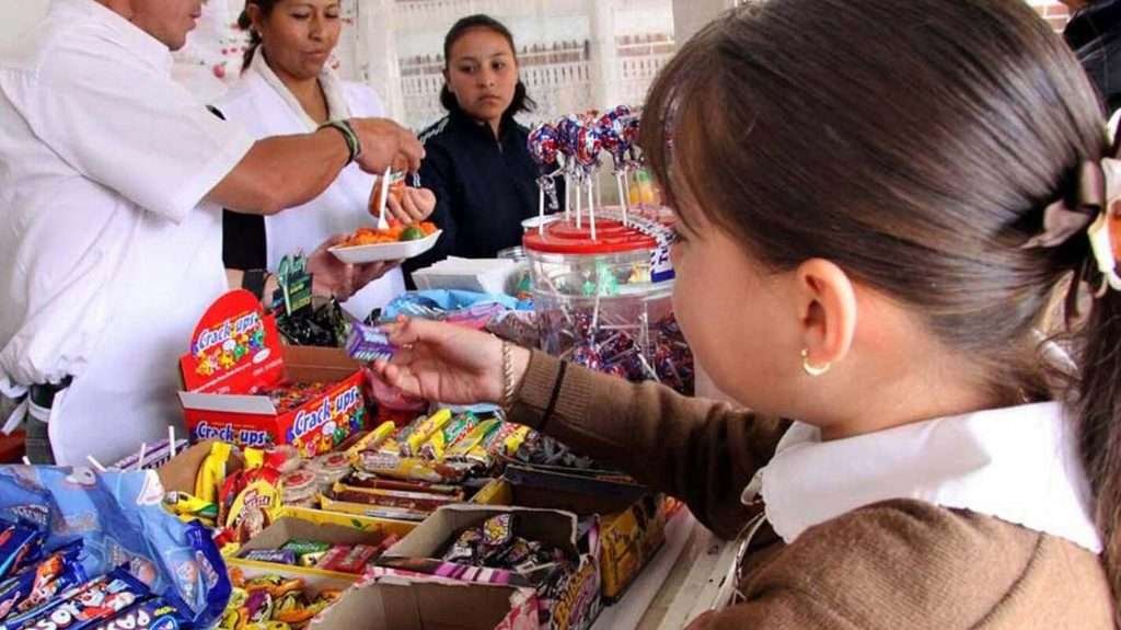 Adiós a la comida chatarra en las escuelas: la SEP anuncia gran cambio en 2025