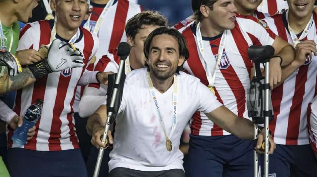 Chivas elige a Gerardo Espinoza como su nuevo director técnico