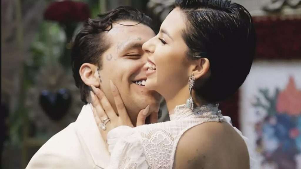 Christian Nodal revela cómo conquistó a Ángela Aguilar y mantiene su amor