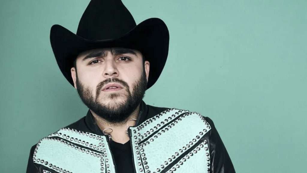 Gerardo Ortiz se declara culpable de dar conciertos al crimen organizado