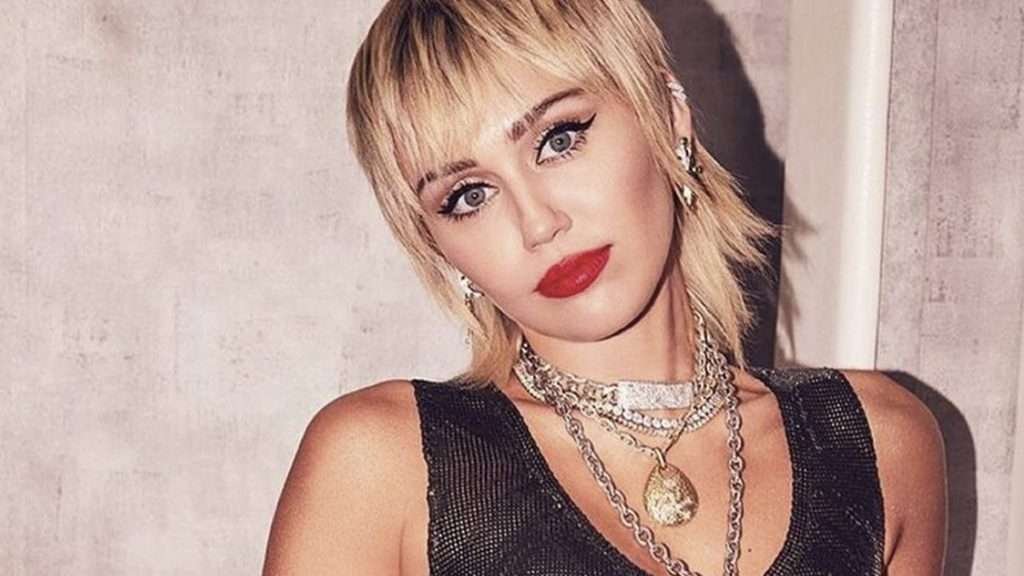 Miley Cyrus pierde primer intento de frenar demanda por plagio contra "Flowers"