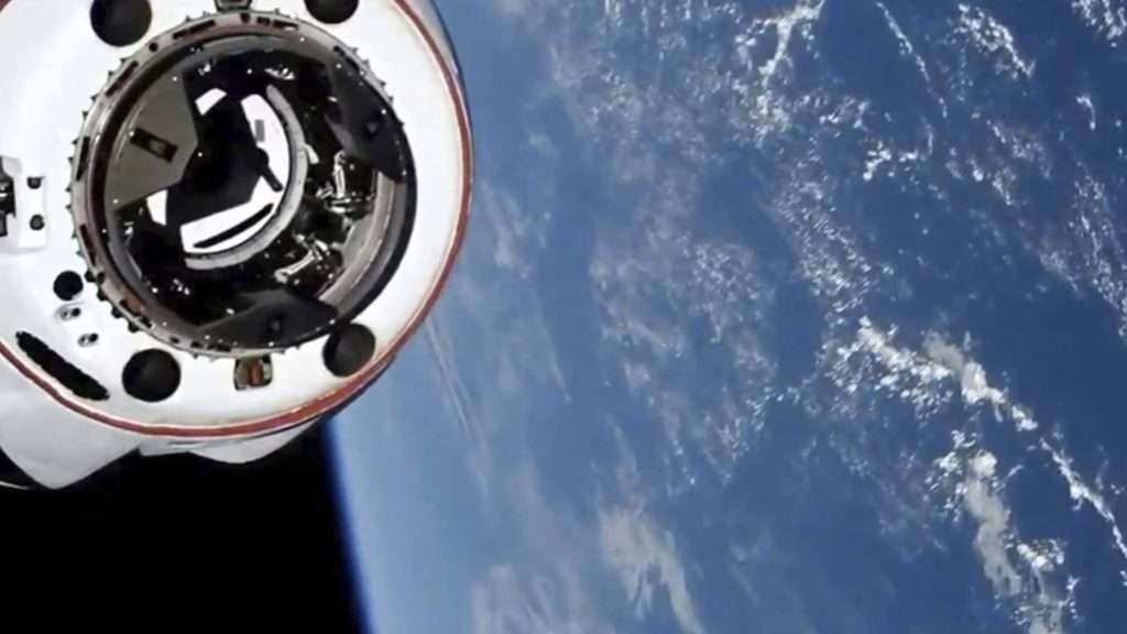 SpaceX lanza Fram2, la primera misión con tripulación civil que sobrevolará los polos terrestres