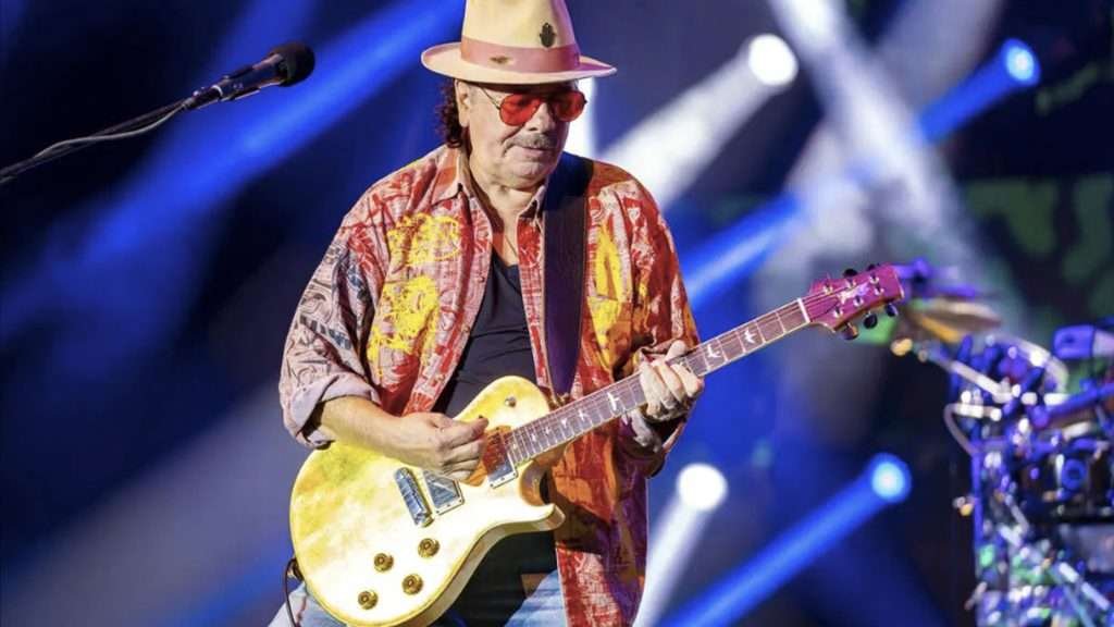 Hospitalizan a Carlos Santana de emergencia horas antes de su concierto