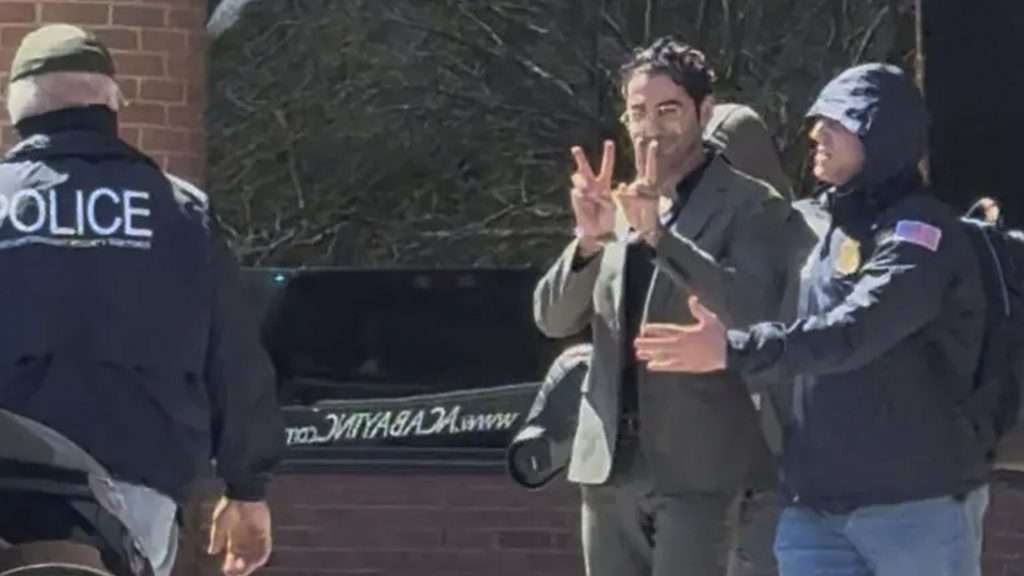 Detienen a estudiante palestino en EU durante trámite de nacionalización
