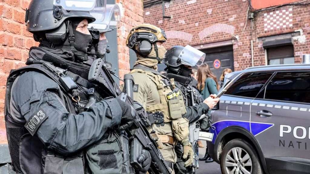 Francia bajo fuego: el resurgir del terrorismo carcelario