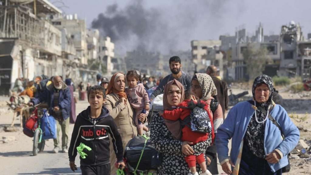 Medio millón de palestinos desplazados tras el fin del alto el fuego en Gaza