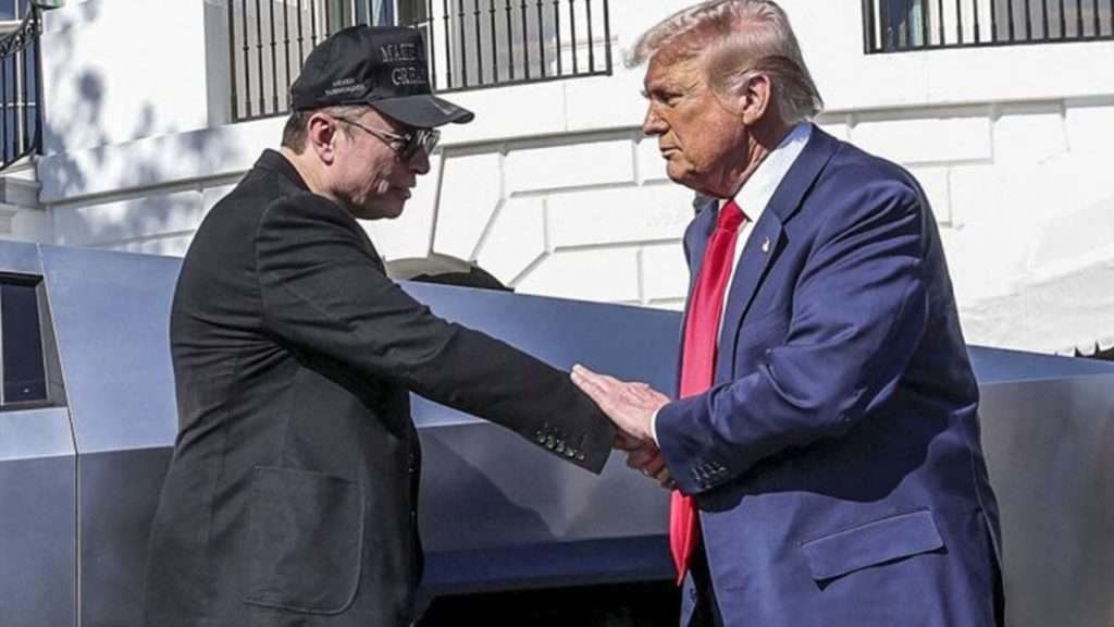 Tesla en crisis: Musk suplica a Trump eliminar aranceles