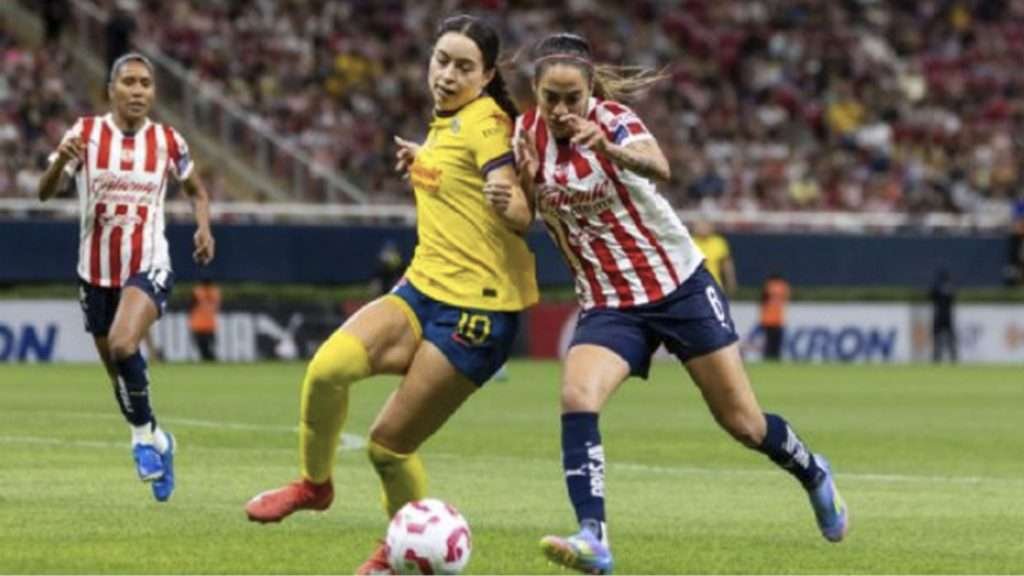 América y Chivas empatan con drama: penal cambia todo en el Clásico Femenil