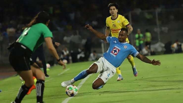 América remonta a Cruz Azul y va por el tetracampeonato ante Toluca