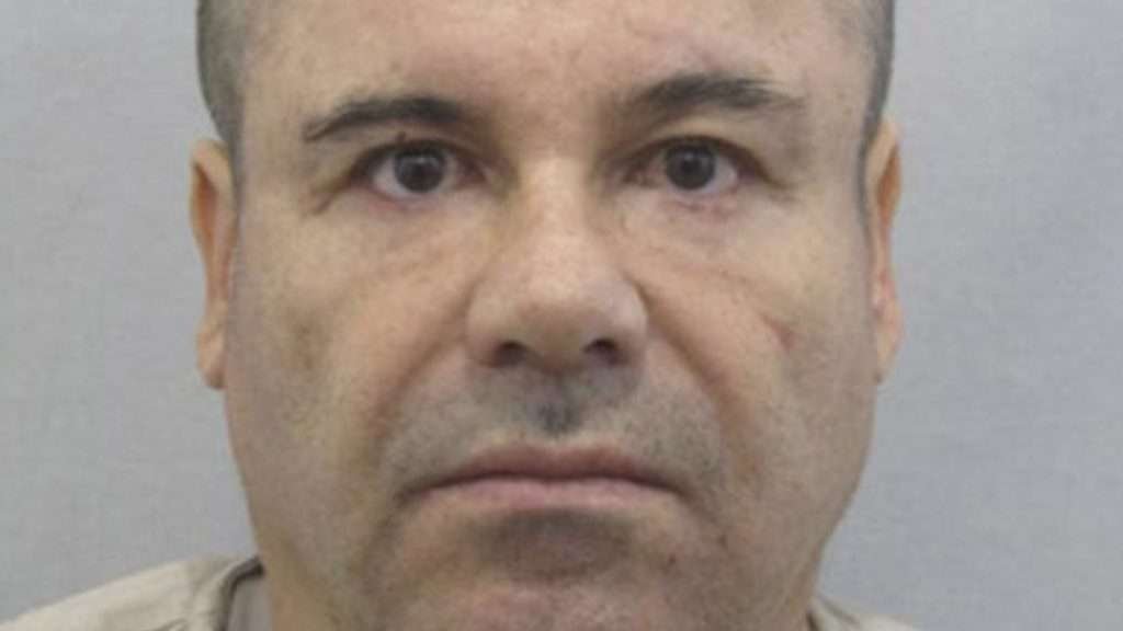 Se entregan 17 familiares del Chapo Guzmán al FBI