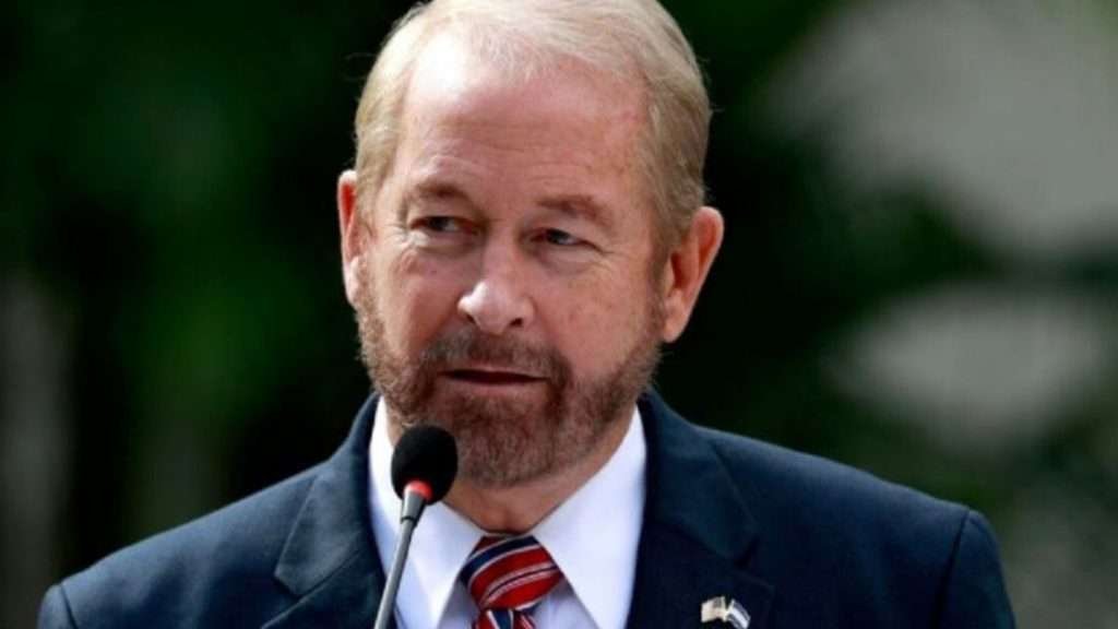 Ron Johnson, nuevo embajador de EE.UU. llega a México
