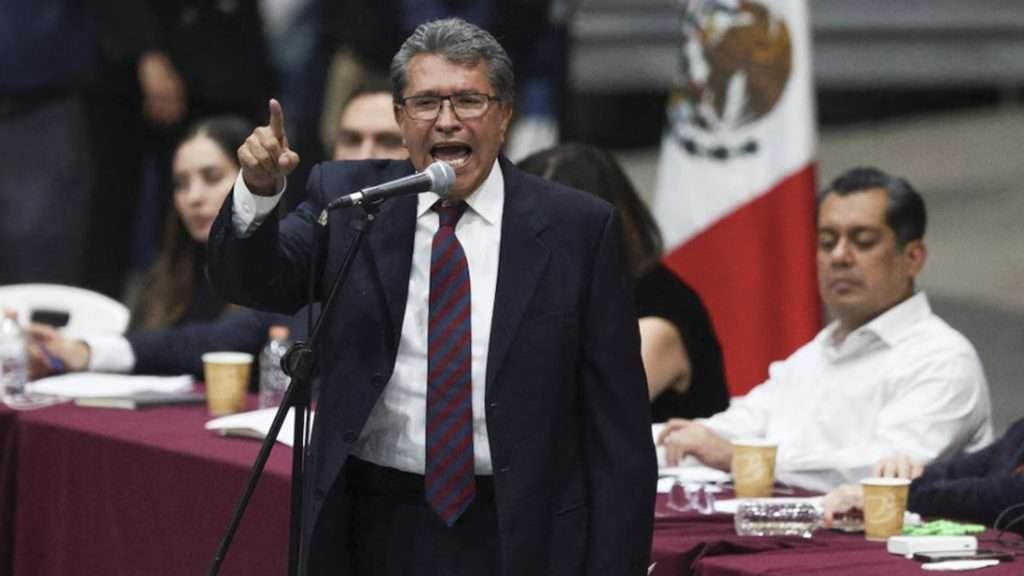 Ricardo Monreal pide diálogo antes de aprobar la reforma de 40 horas laborales