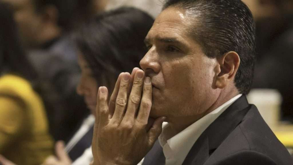 Silvano Aureoles enfrentará imputación por desfalco millonario