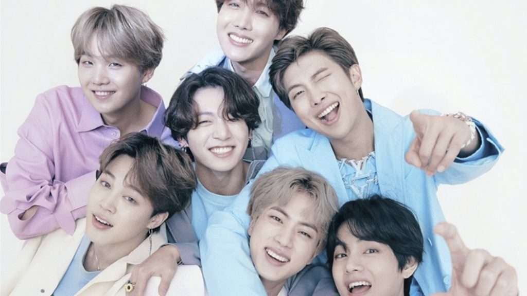 RM y V de BTS completan su servicio militar y emocionan al ARMY