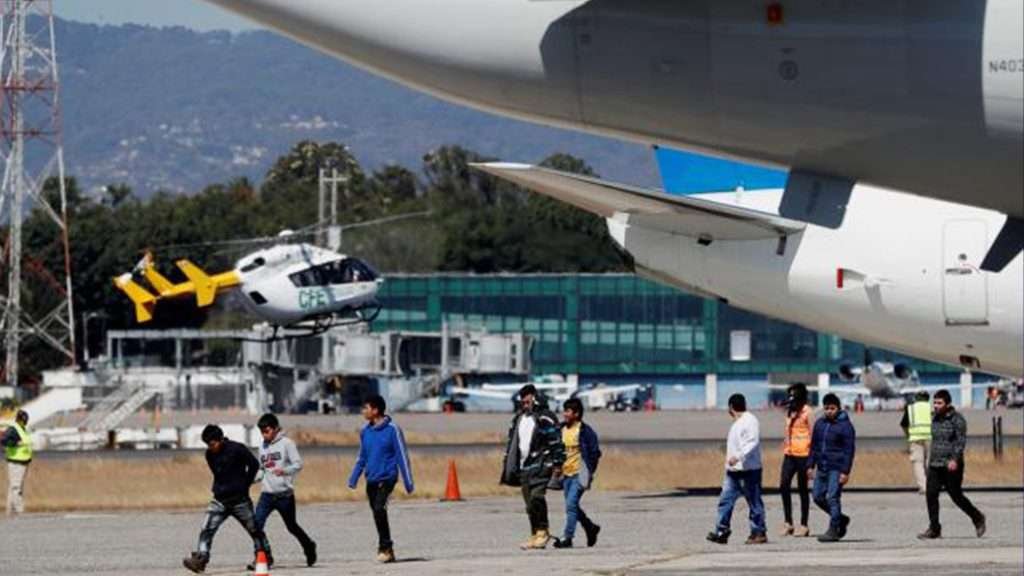 Estados Unidos prohíbe la entrada a ciudadanos de Haití