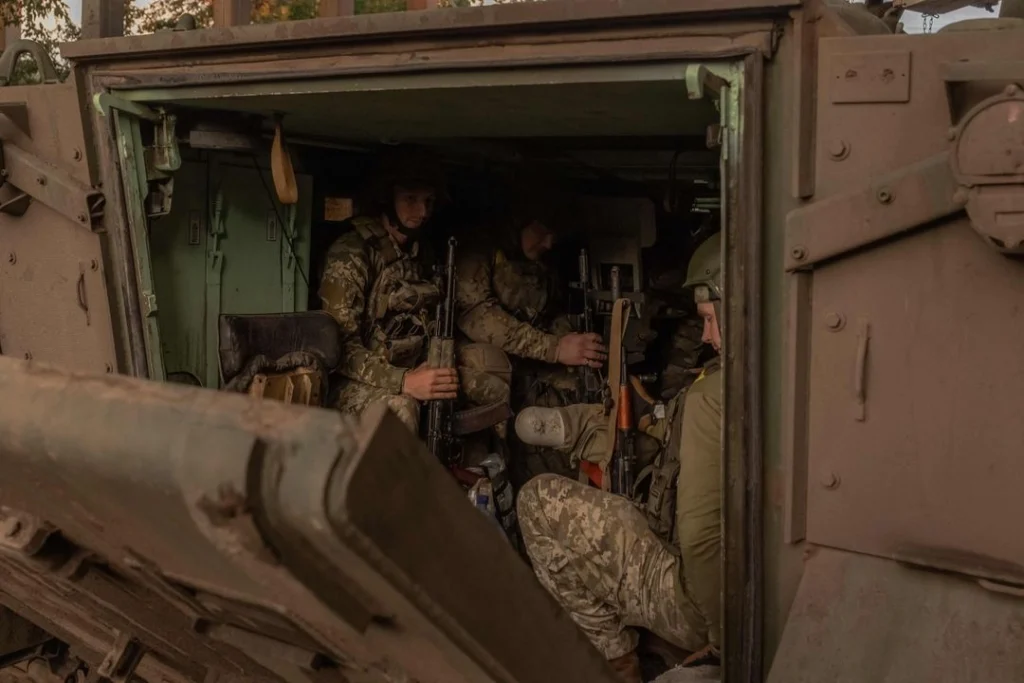 Bombardeo ucraniano en Donetsk golpea base rusa y eleva la tensión