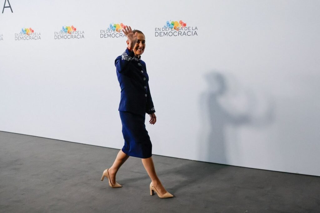 Claudia Sheinbaum cumbre Barcelona