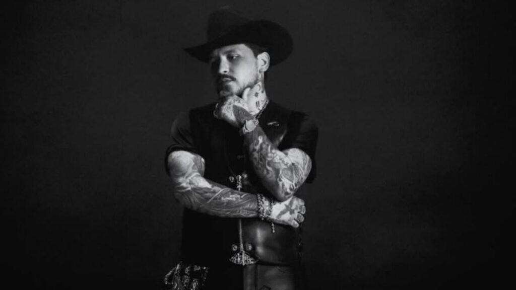 Christian Nodal El Forajido