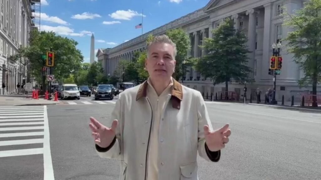 Waldo Fernández gira Washington