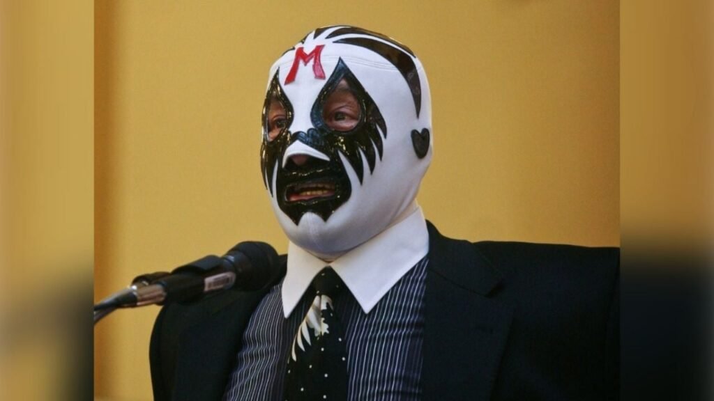 Mil Máscaras desmiente muerte