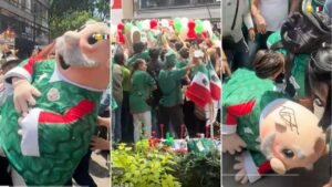 Festejo Dr Simi Mundial México