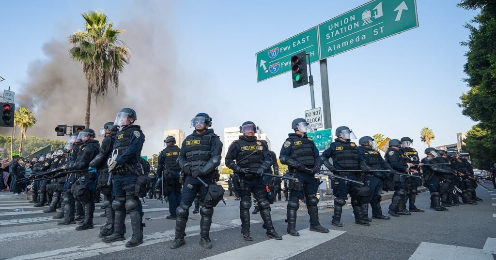 ICE suspende operativos migrantes