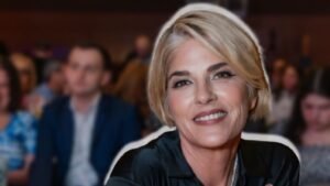 Selma Blair arresto avión