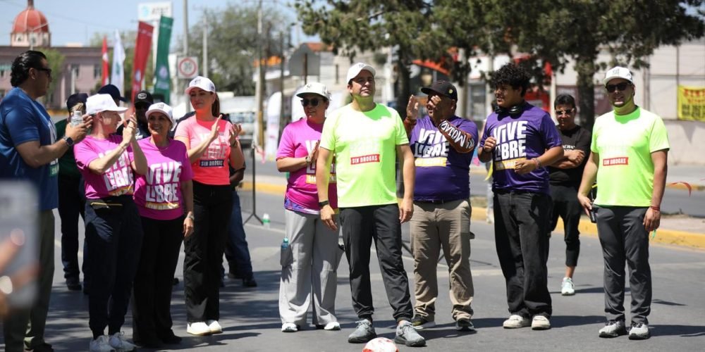 0012 REÚNE DIF COAHUILA A CIENTOS DE FAMILIAS COAHUILENSES EN EVENTO DEPORTIVO