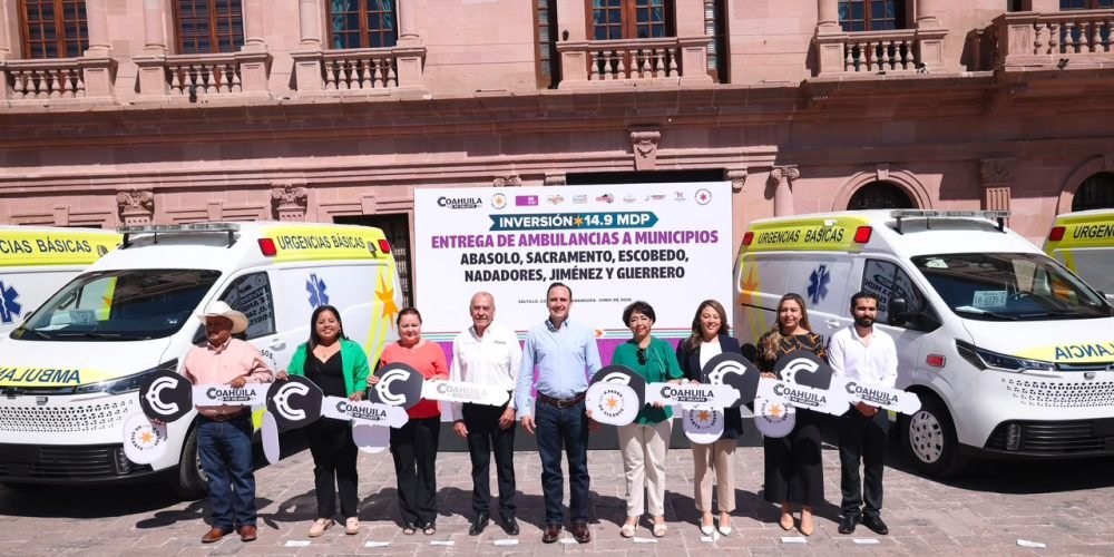 006 ENTREGA MANOLO JIMÉNEZ AMBULANCIAS A 6 MUNICIPIOS DE COAHUILA