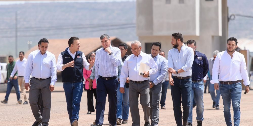 25c6bc85-c95e-48cc-8325-6dba20fb8afc