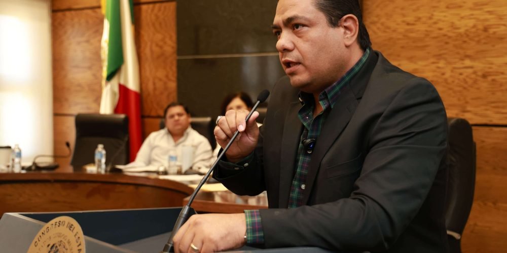 ALEJANDRO MATA 025-06-10 at 12.01.50 PM