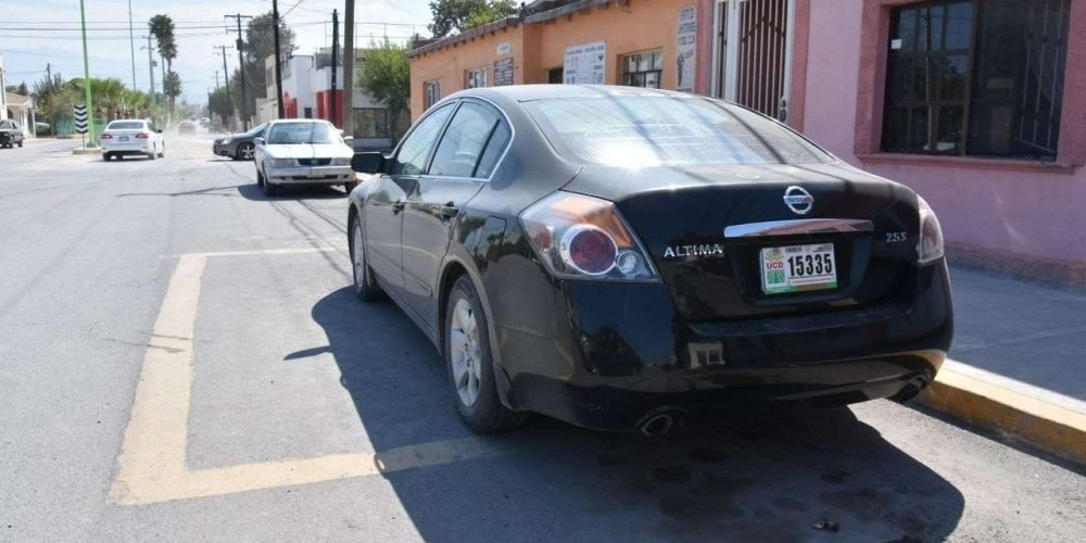 Ayuntamiento de Gómez Palacio continúa asesorando a propietarios de vehículos extranjeros que deseen legalizarlos