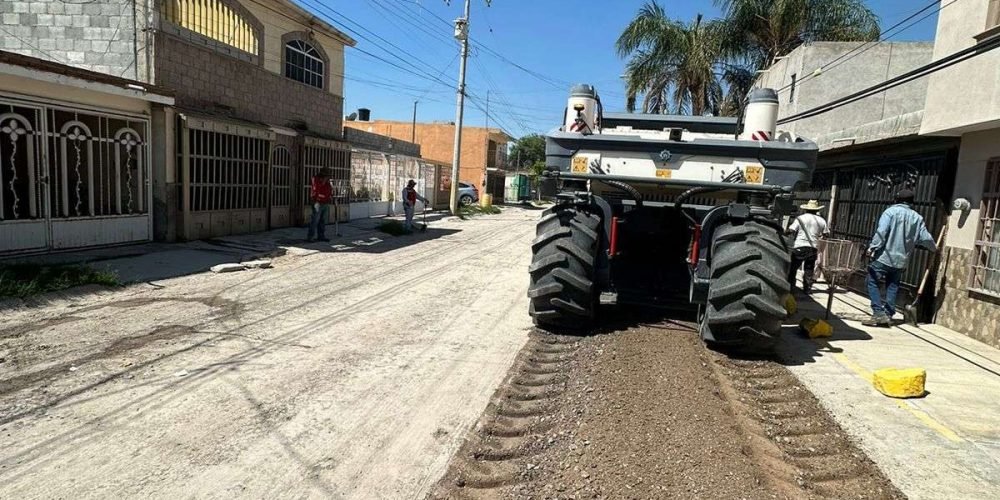 Ayuntamiento de Gómez Palacio inicio trabajos de pavimentación en el fraccionamiento San Antonio