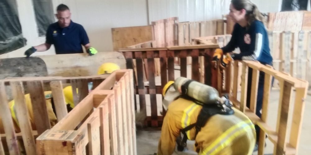 Brinda Protección Civil y Bomberos curso de Búsqueda y Rescate a empresas de Canacintra