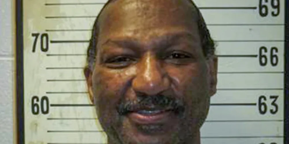 Byron-Black-ejecutado-desfibrilador-corazon