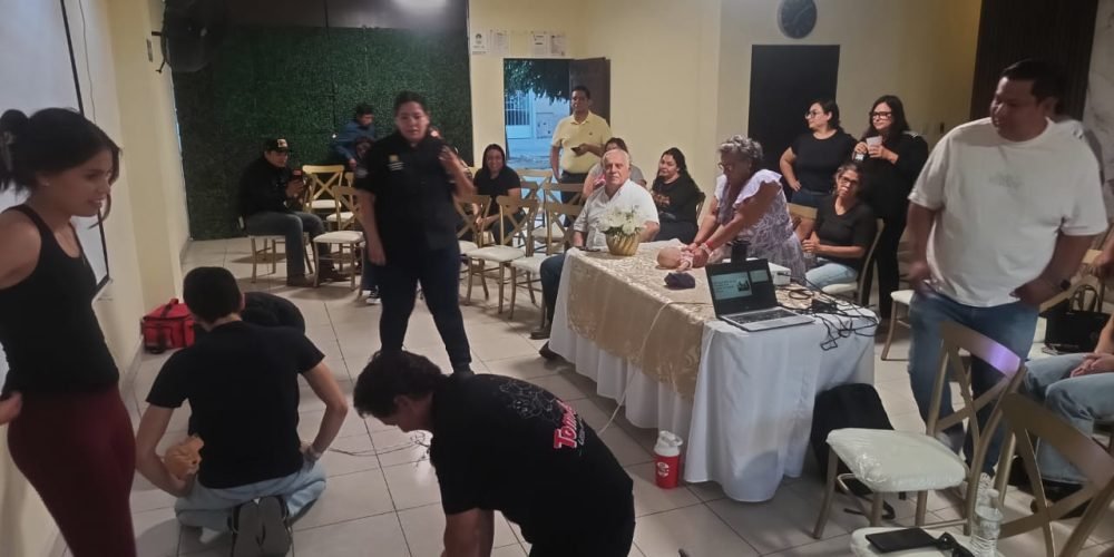 Capacita Protección Civil a la Asociación de Quintas de la Laguna