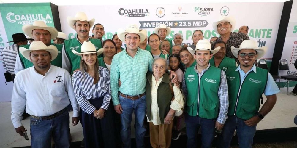 Coahuila avanza con obras sociales a pasos de gigante Manolo