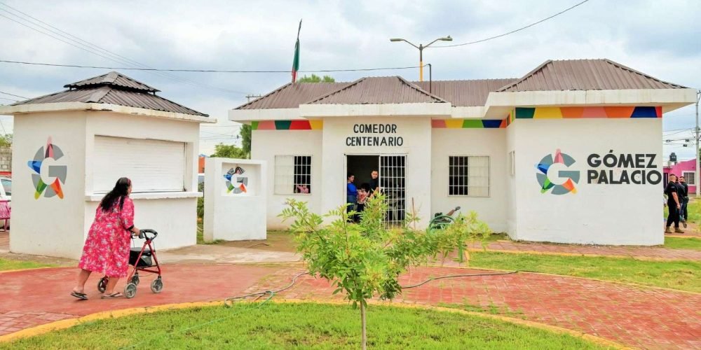 Comedores comunitarios de Gómez Palacio sirven más de 5 mil 800 raciones de comida cada mes