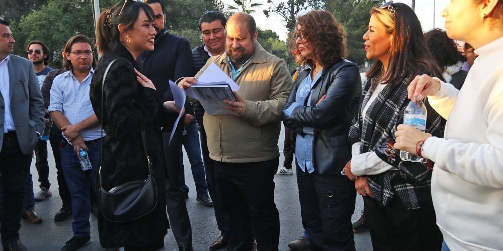 Comisión Electoral Atiende a Manifestantes _13