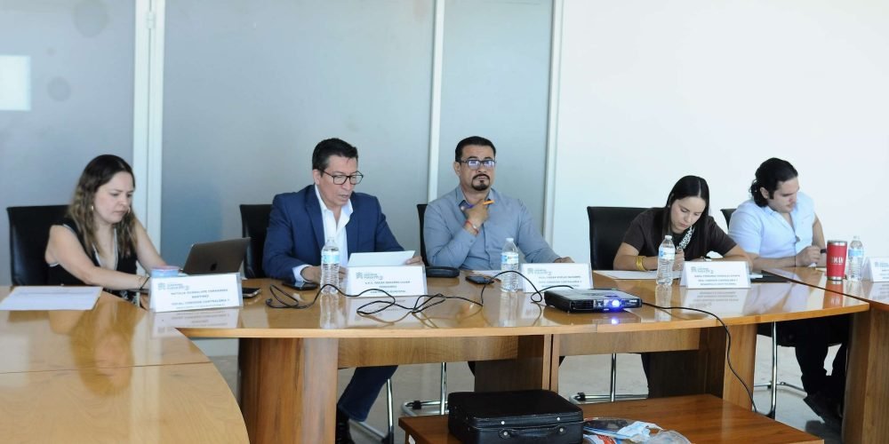 Comparece Contralor Municipal ante regidores; destaca Gobierno Abierto en la Administración