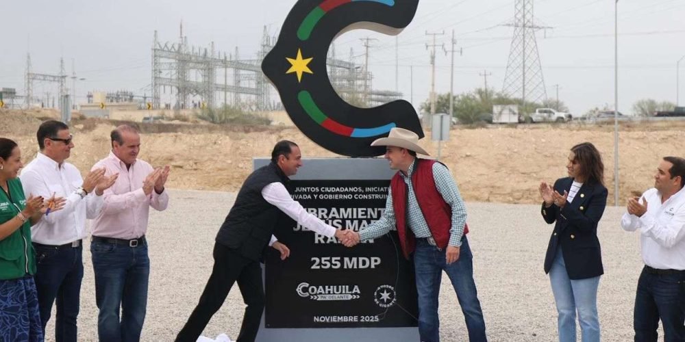Construyendo en equipo entregamos las grandes obras en Coahuila Manolo