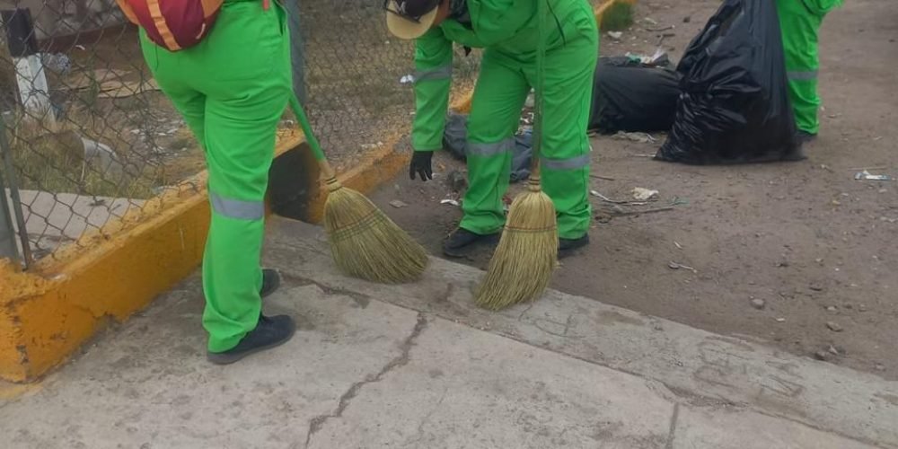 Continúa la mejora de espacios públicos en Gómez Palacio
