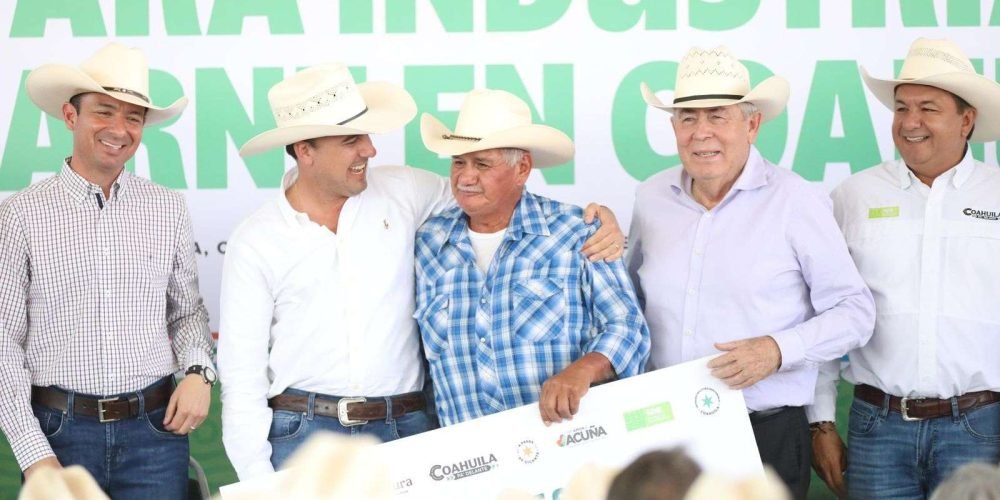 Detona Manolo Programa de Apoyo a Ganaderos de Coahuila por 650 mdp