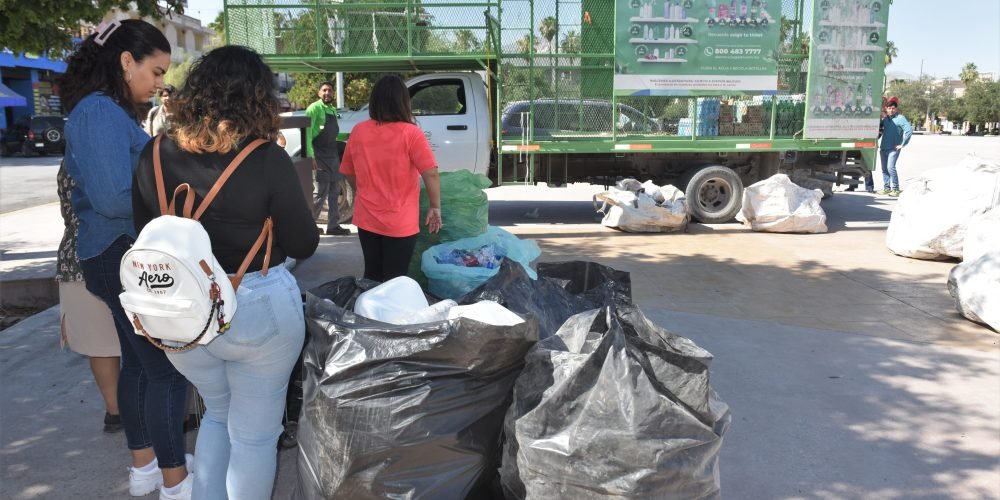 Dirección de Medio Ambiente suma más de 2 mil kilogramos de residuos reciclables recolectados en el año