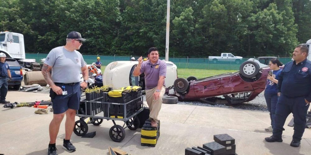 Elementos de Protección Civil y Bomberos se capacitan en Carolina del Norte en materia de incendios