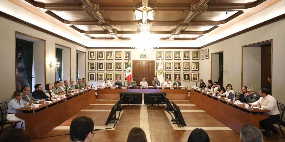 En equipo garantizamos una jornada electoral tranquila y en paz Manolo