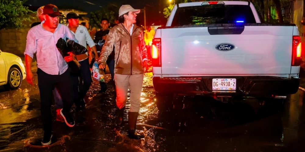En territorio, Betzabé Martínez coordina atención inmediata ante afectaciones por las lluvias