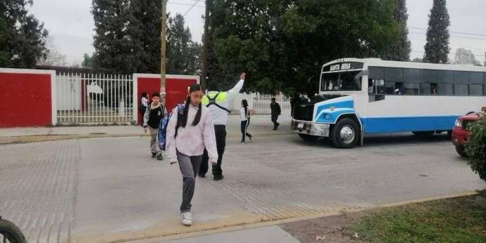 “Escuela Segura” protege la integridad de estudiantes, maestros y padres de familia en Gómez Palacio