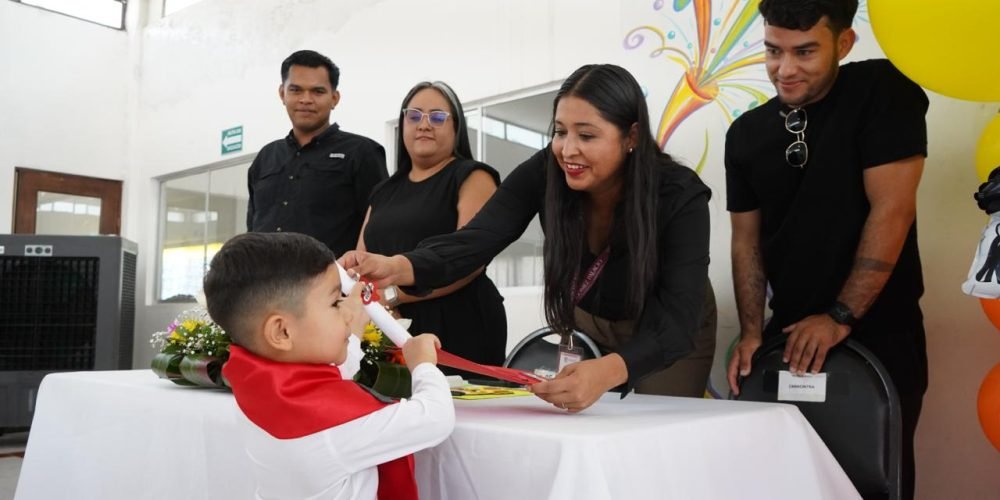 Estancias Infantiles del DIF Gómez Palacio celebran graduación